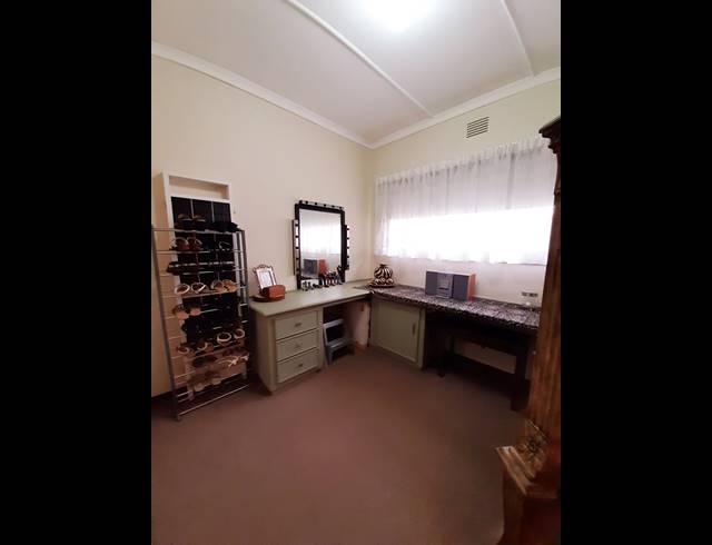 4 BEDROOM HOUSE FOR SALE IN SASOLBURG CENTRAL